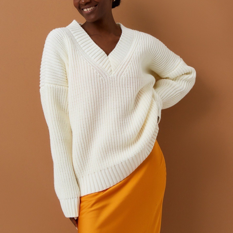 Women's Russian V-neck loose solid color pullover knitted new autumn and winter sweater for women dongdumaoyi