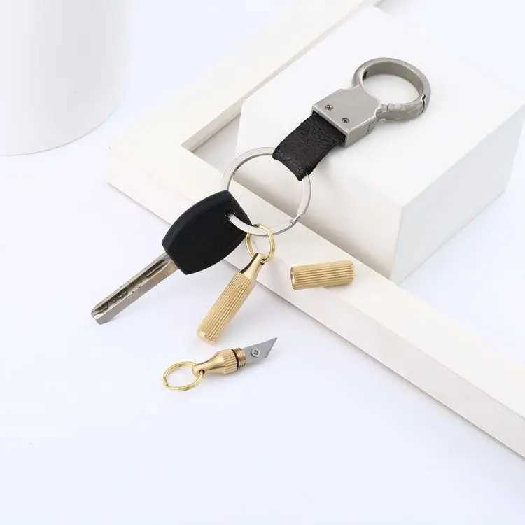 Keychain Knife Pocket Capsule Portable Survival EDC Tool Keychain Outdoor Emergency Paper Stationery Box Opener Cutter W240808