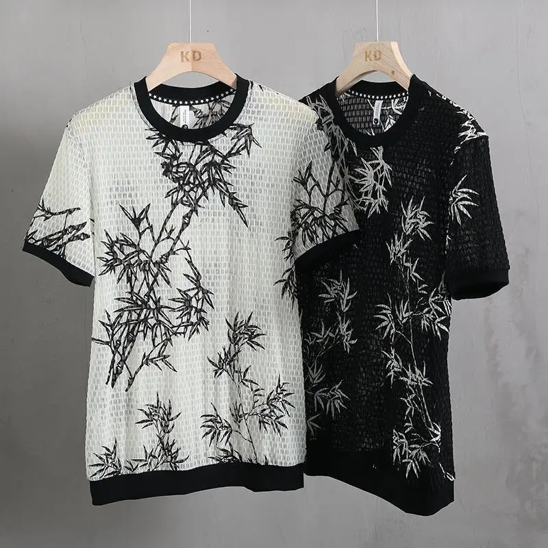 Simple and fashionable summer mens O-neck printed hollow high-dimensional fashionable casual fully matched loose short sleeved T-shirt top240808