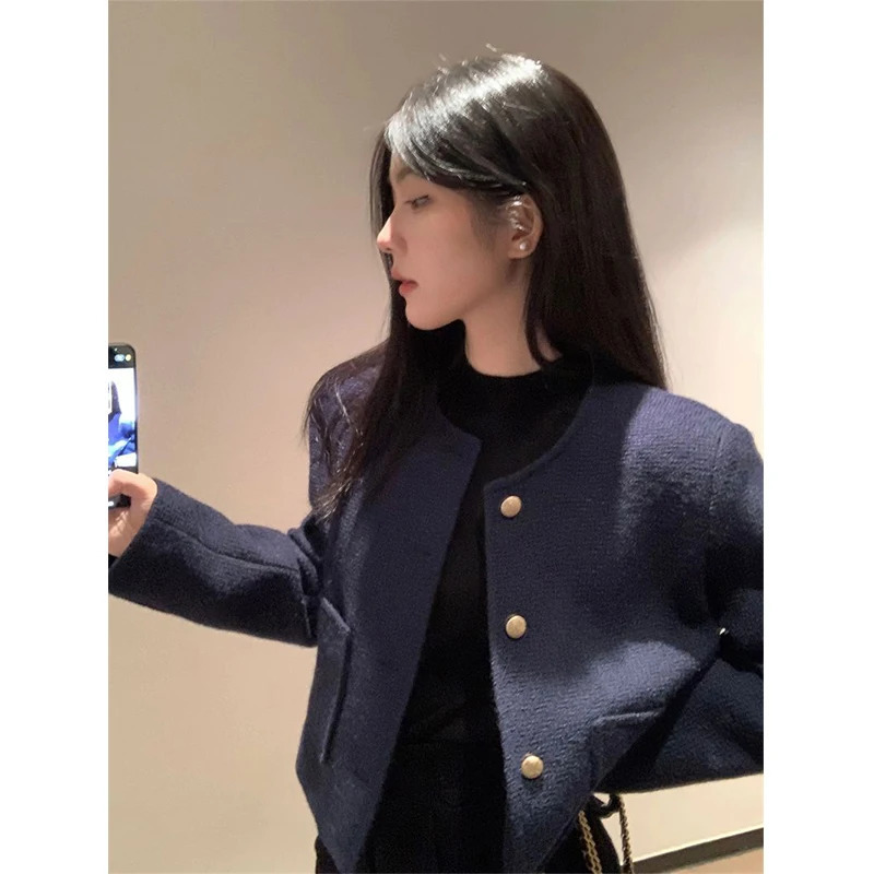 Vintage Cropped Tweed Jackets Women Elegant Quilted Suit Coat Korean Single Breasted Blazer Winter Ladies Thick Short Outerwear 240812