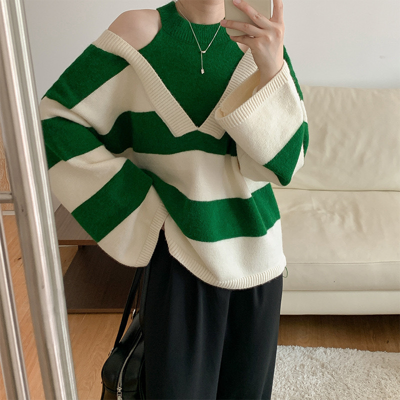 Striped soft sticky for women with a niche design, autumn and winter new loose off shoulder knitted sweater dongdumaoyi
