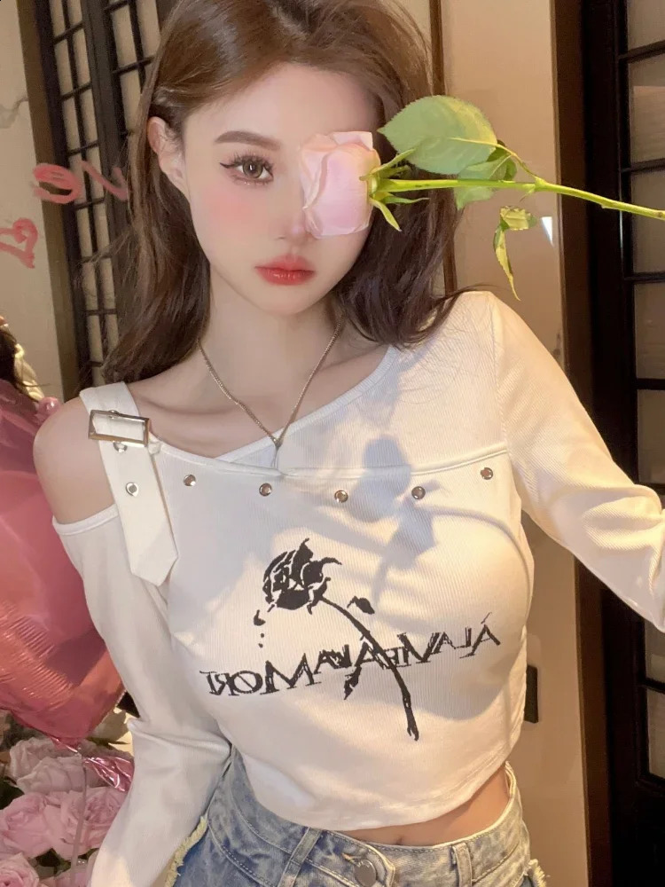 Irregular shoulder long sleeved fairy T-shirt Y2k aesthetic high waist cut top womens letter rose print Harajuku ultra-thin T-shirt 240826