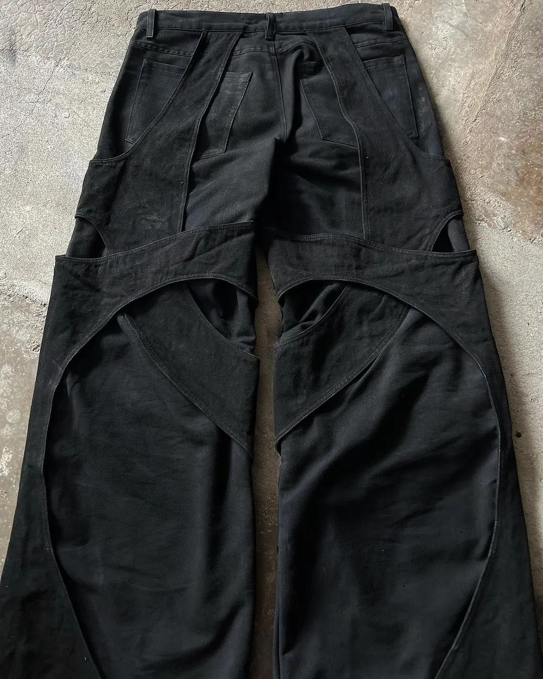 Harajuku Gothic Black Patchwork Ripped Baggy Jeans Oversized Wide Leg Straight Y2k Mens Punk Rock Denim Pants Streetwear y240819