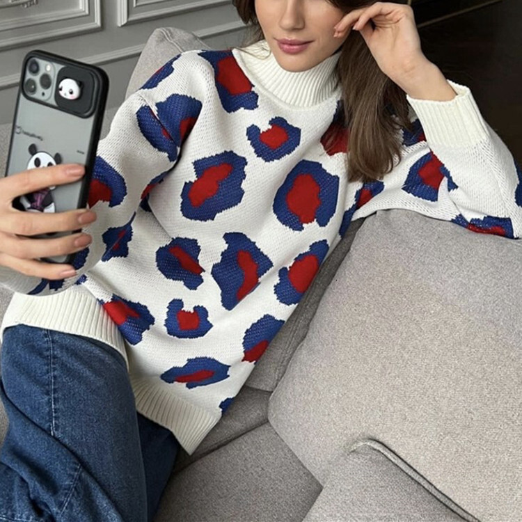 Wind style semi high neck top leopard print loose knit sweater long sleeved autumn/winter pullover, versatile jacquard fashion for outerwear dongdumao