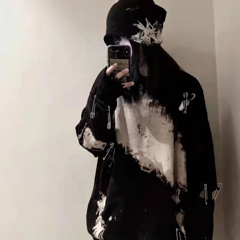 KOSAHIKI Tie Dye Pins Ripped Holes Knitting Sweaters Hip Hop Streetwear Pullover Harajuku Loose Black Tops Vintage Jumpers 240812