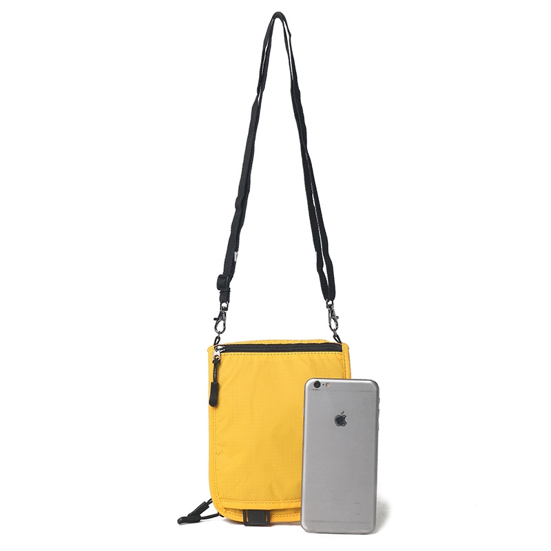 Men's bag new crossbody shoulder bag trend small bag fashion casual more functional crossbody bag
