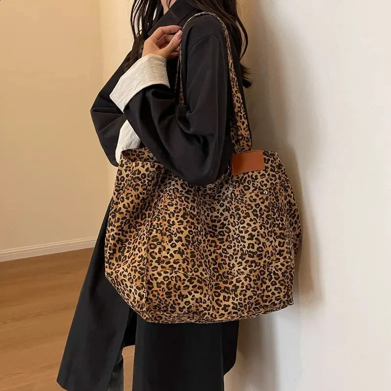 Leopard Pattern Tote Bag Vintage Canvas Shoulder Fashion Big Capacity Handbag For School Work Shopping y240816