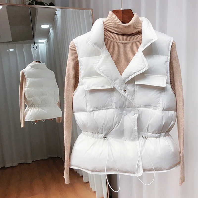 Ultra Light Down Vest Women Short Vest Windproof Lightweight Warm Waistcoat Female White Duck Down Coat Sleeveless 240813