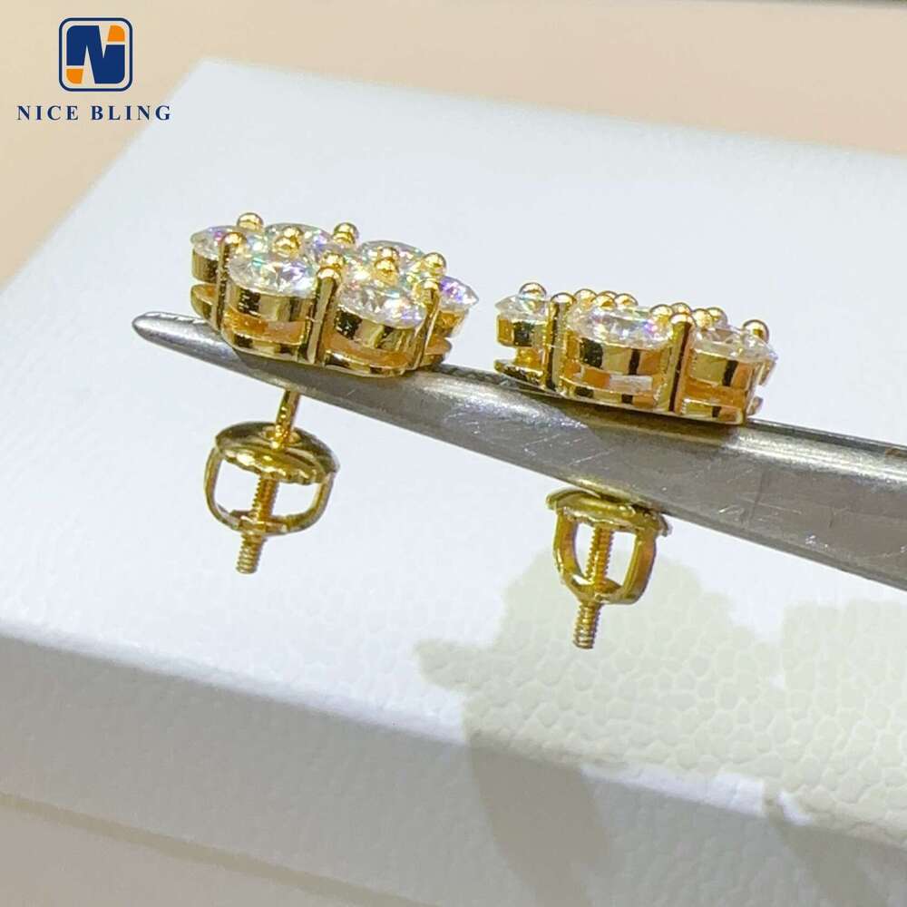 Cluster wer Design Dia Earrings Men Hiphop Sterg Sier Moissanite Ear Stud For Women