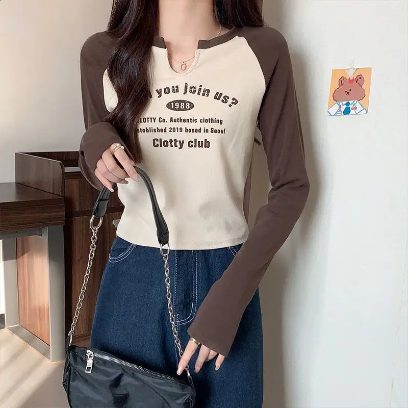 Autumn casual Korean patch work V-neck long sleeved T-shirt womens clothing simple letter slim fit top womens fully matched T-shirt 240826