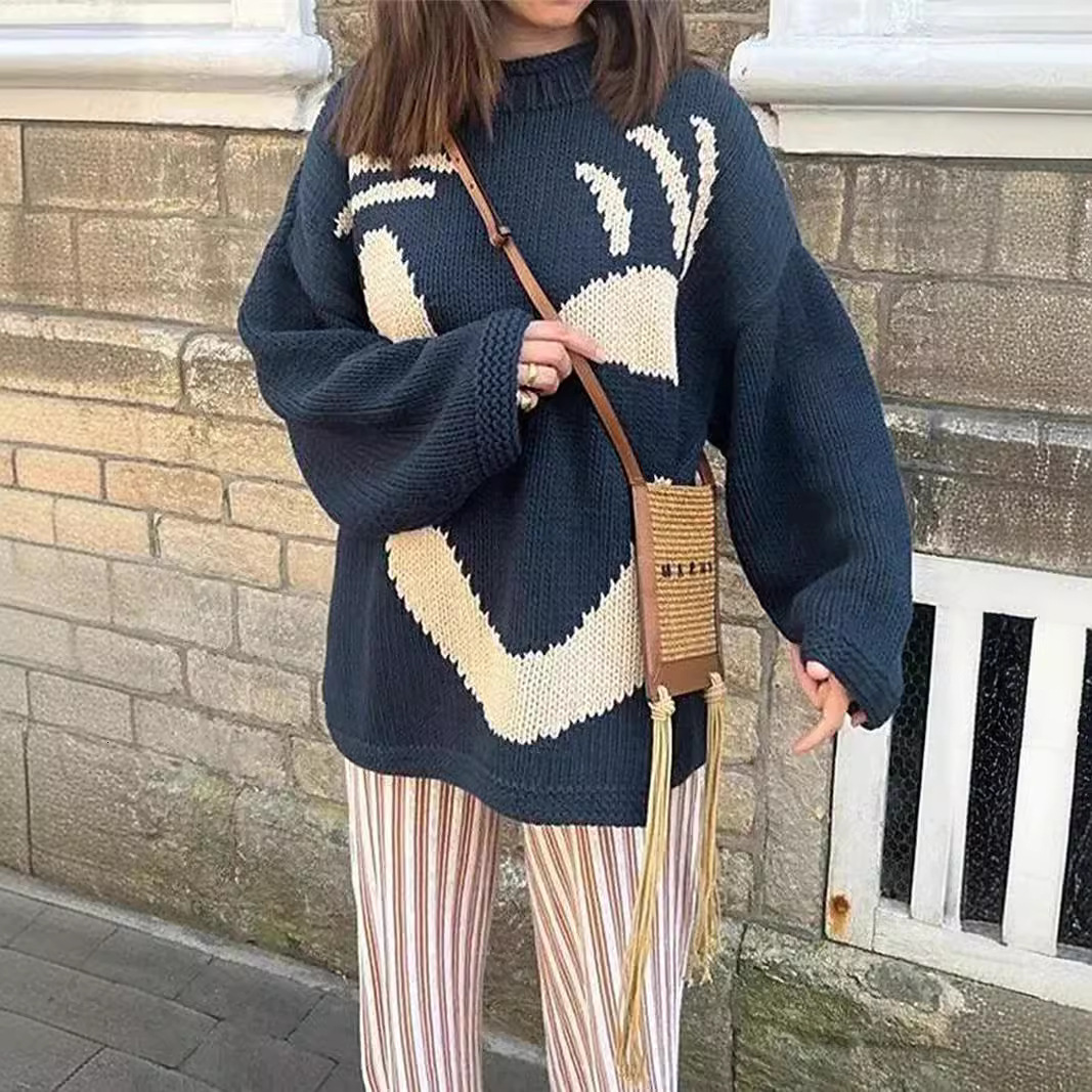 New Smiley Face Contrasting Color Loose Slimming Round Neck Knitted Sweater Womens Top