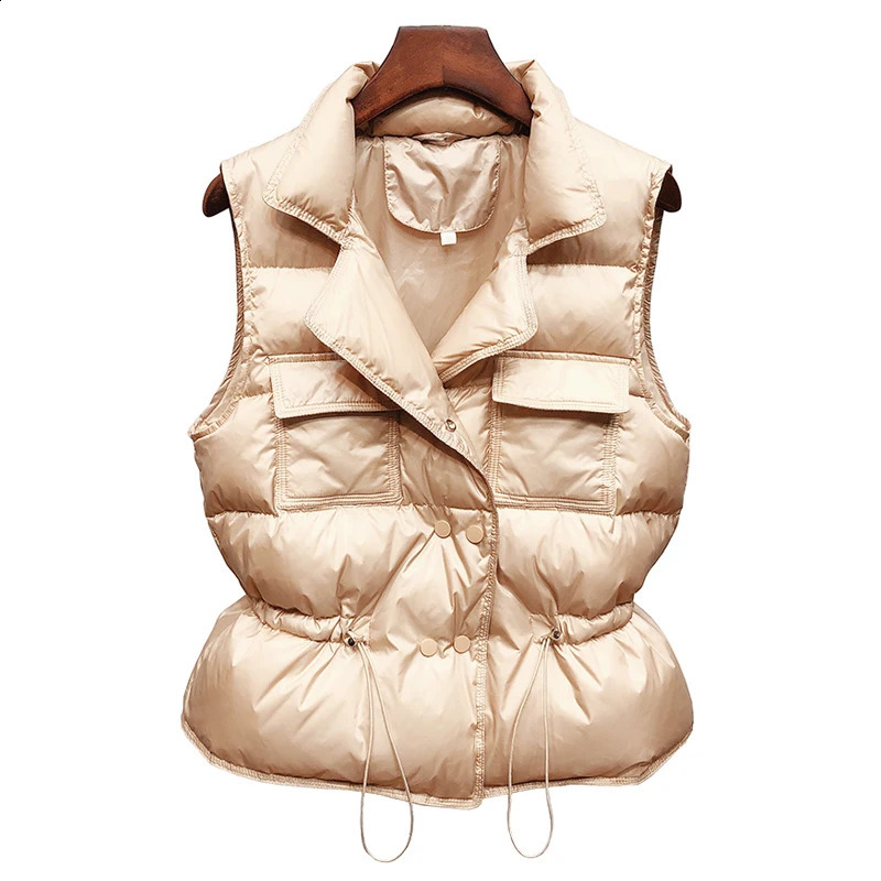 Ultra Light Down Vest Women Short Vest Windproof Lightweight Warm Waistcoat Female White Duck Down Coat Sleeveless 240813