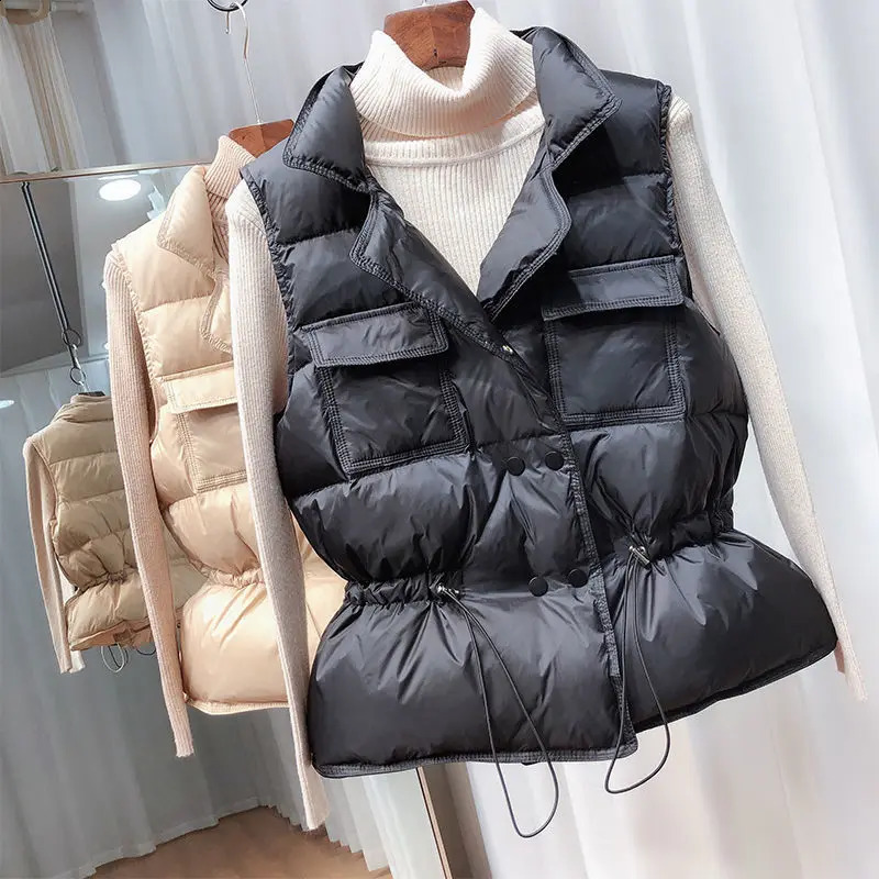 Ultra Light Down Vest Women Short Vest Windproof Lightweight Warm Waistcoat Female White Duck Down Coat Sleeveless 240813