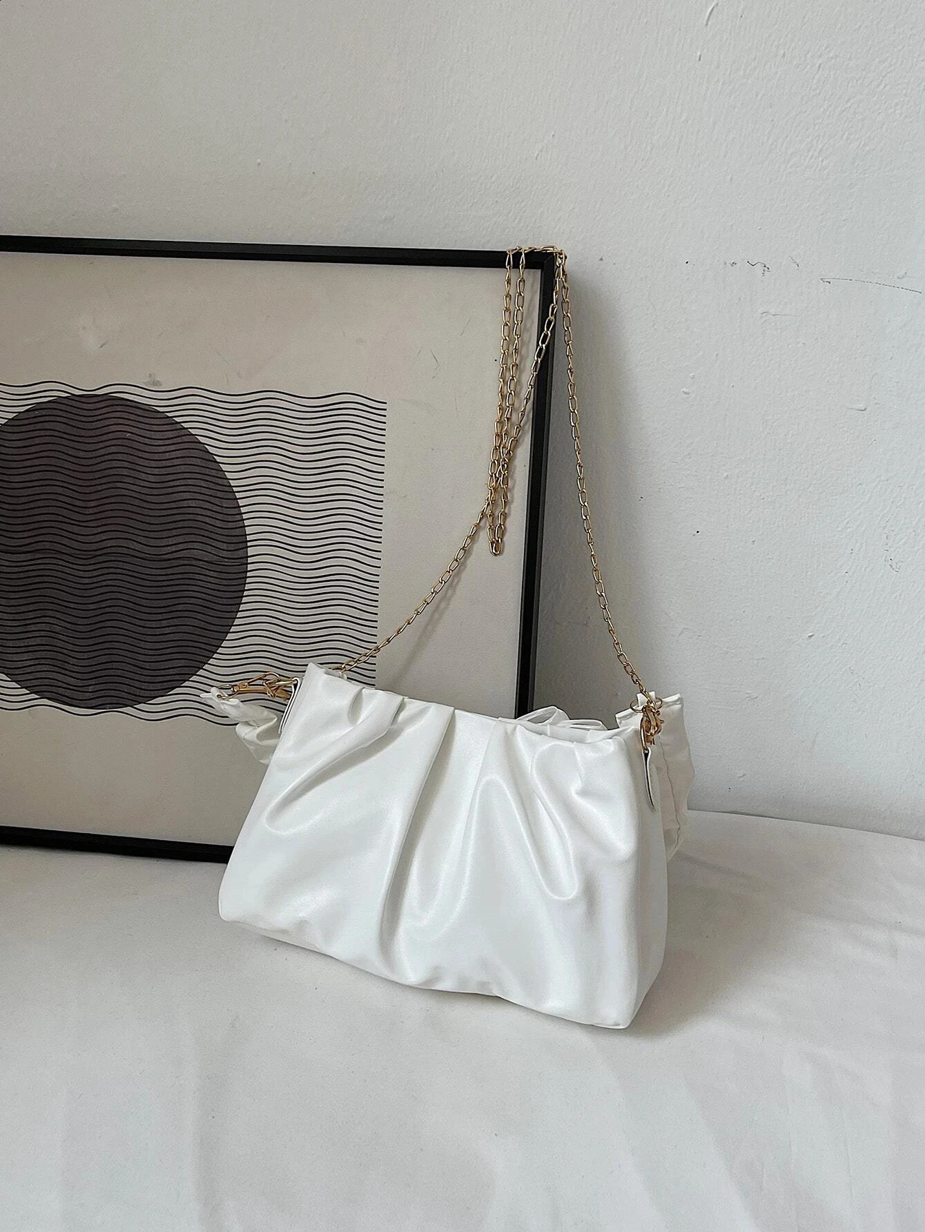 Cute Kawaii Moire bow decoration Ruched bag lightweight business casual handbag womens fashionable shoulder 240809Z