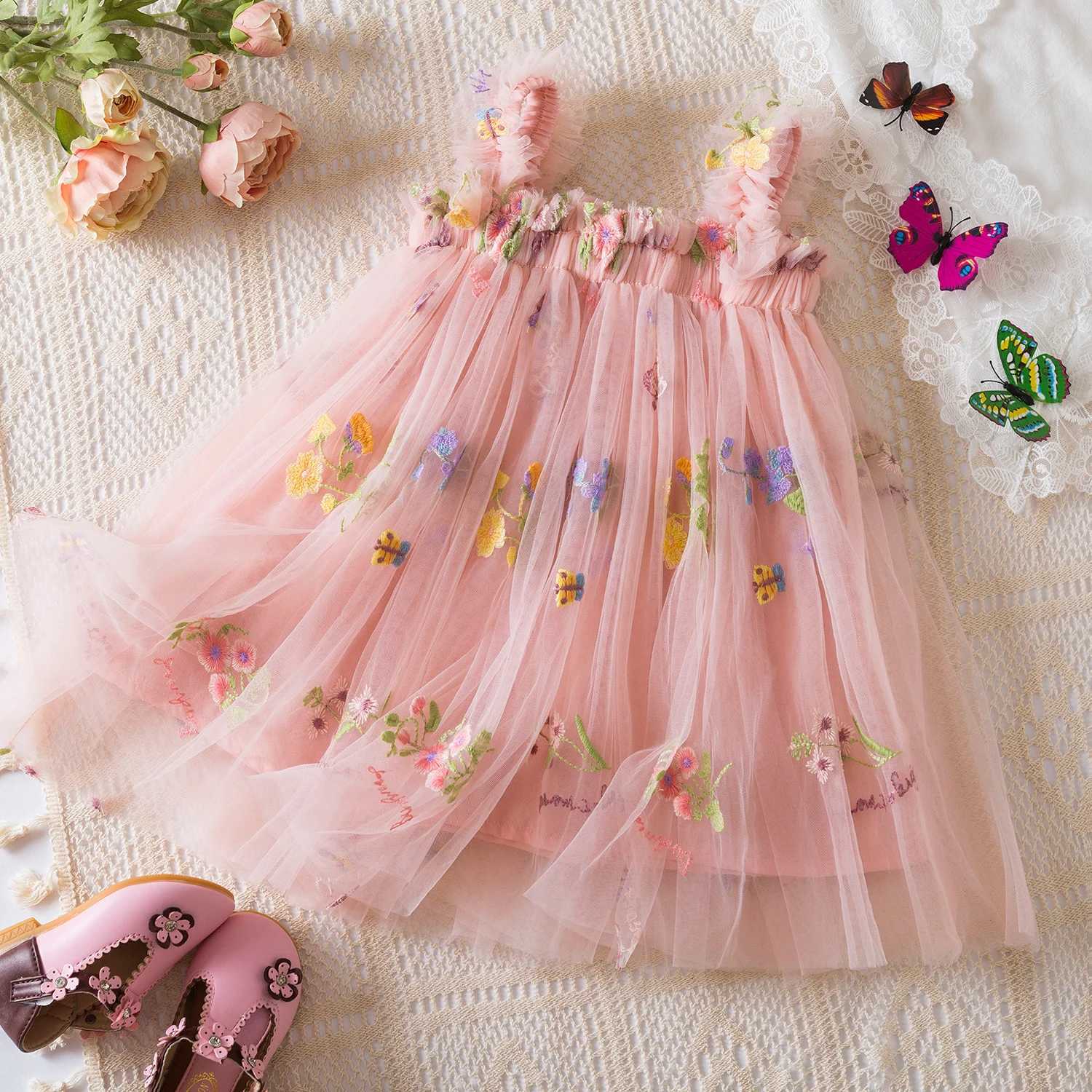 Summer girl dress rainbow sleeveless 2024 new princess birthday Par childrens sequin Tutu dress children 1-5Y baby W250111