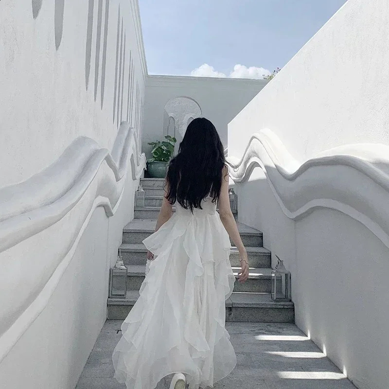 Summer Women Long Dress Suspender Ruffles Chiffon Fairy Dress White Apricot Korean Elegant Feminine Holiday Beach Party Dresses 240810