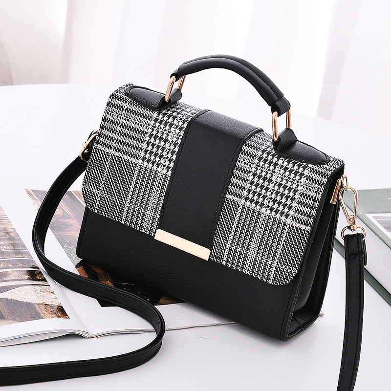 The tote bag factory bag woman 2024 new fashion woman bag Korean version of crossbody bag shoulder bag fashion handbag