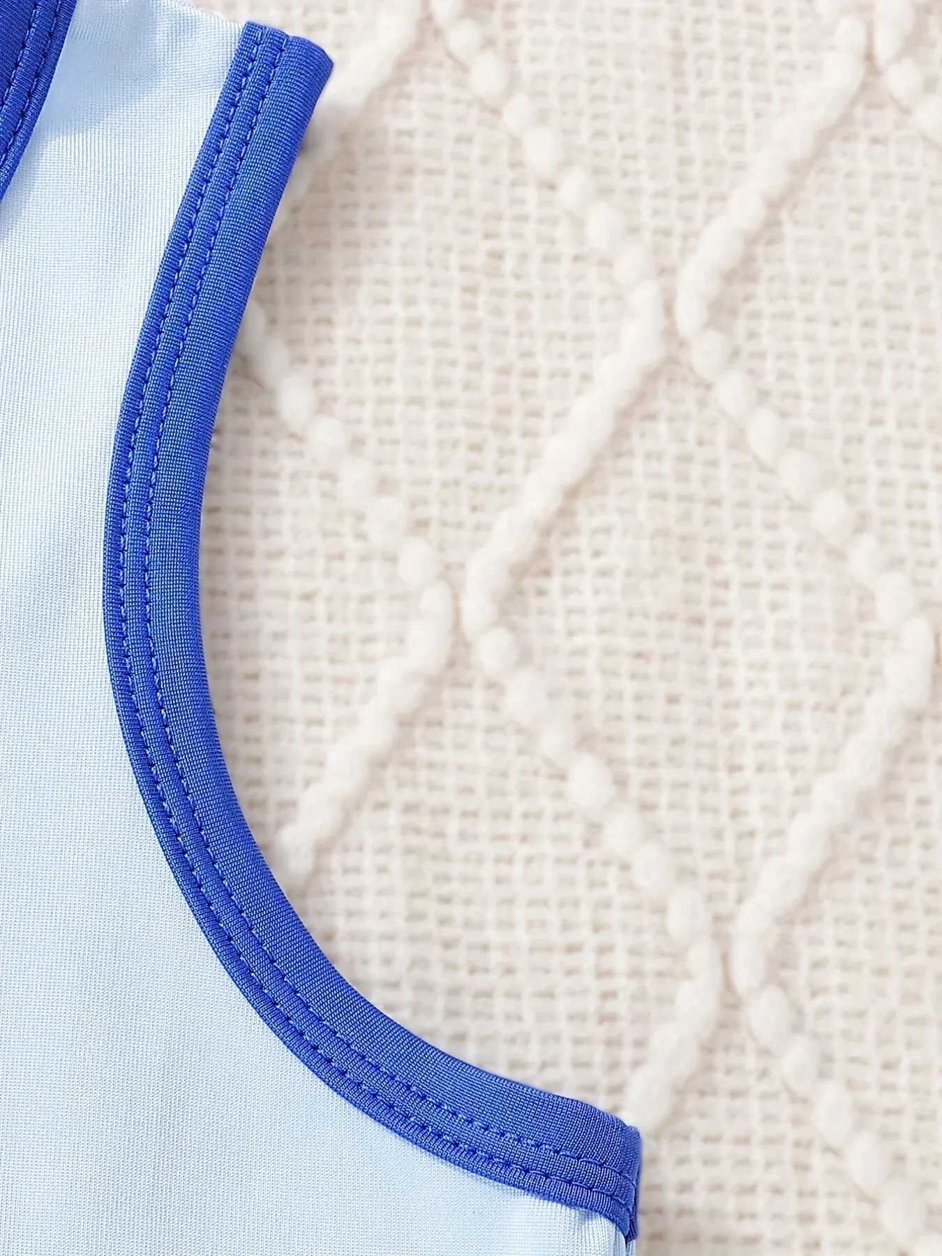 Girls summer love print sleeveless round neck contrasting vest suitable for Versatile basic style for both exterior and interior wear W240809