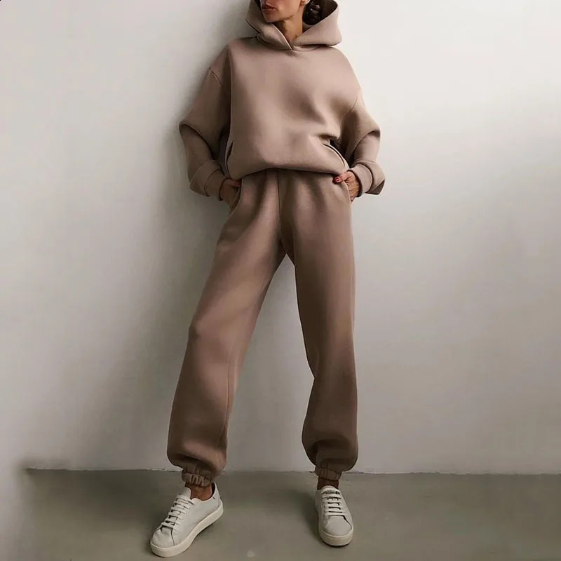 Autumn Winter Women Sweat Suits Crop Top Oversize Hoodies Set 240810