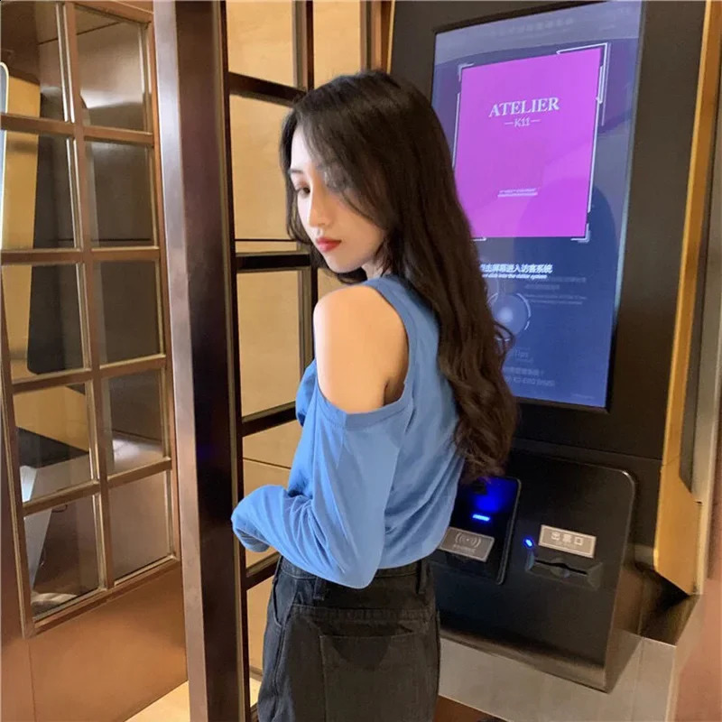 sexy shoulder long sleeved womens loose Instagram fashion casual temperature top for spring and autumn 240809