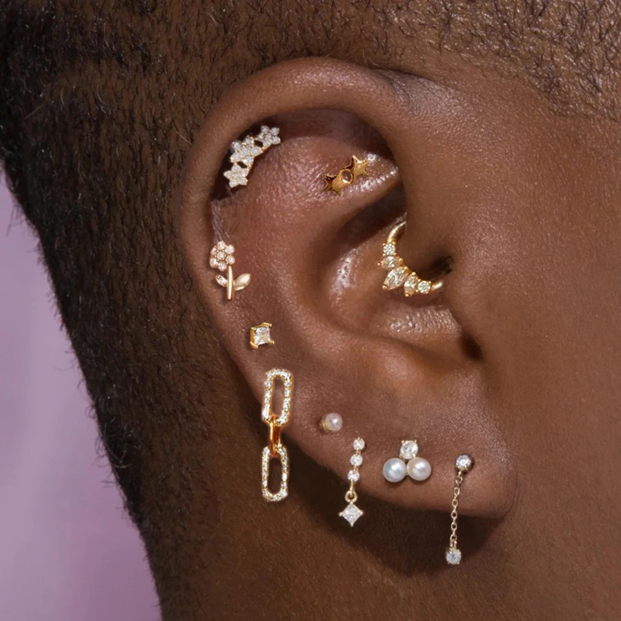 1pc Tragus Rook Piercing Earring Zircon Flower Dangle Chain Stud Helix Lobe Ear Cartilage Accessories Gold Color Women Jewelry 240807