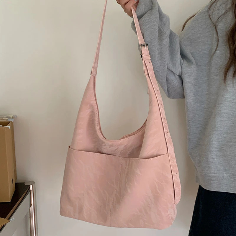 Solid Color Womens Commute Shoulder Bag Soft PU Leather Female Crossbody Bags Simple Large Capacity Ladies Tote Purse Handbags 240810