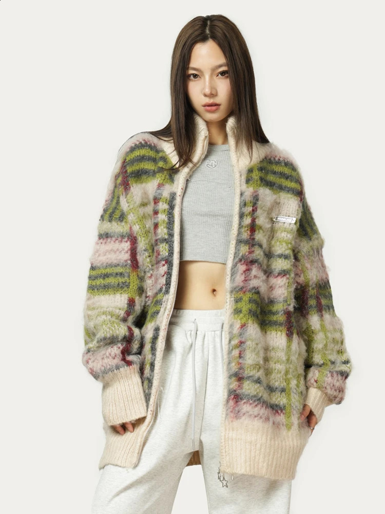 Plaid Cardigan Women Autumn Contrast Color Baggy Retro sweet American Style Daily Trendy Slouchy Blocking Couple 240809