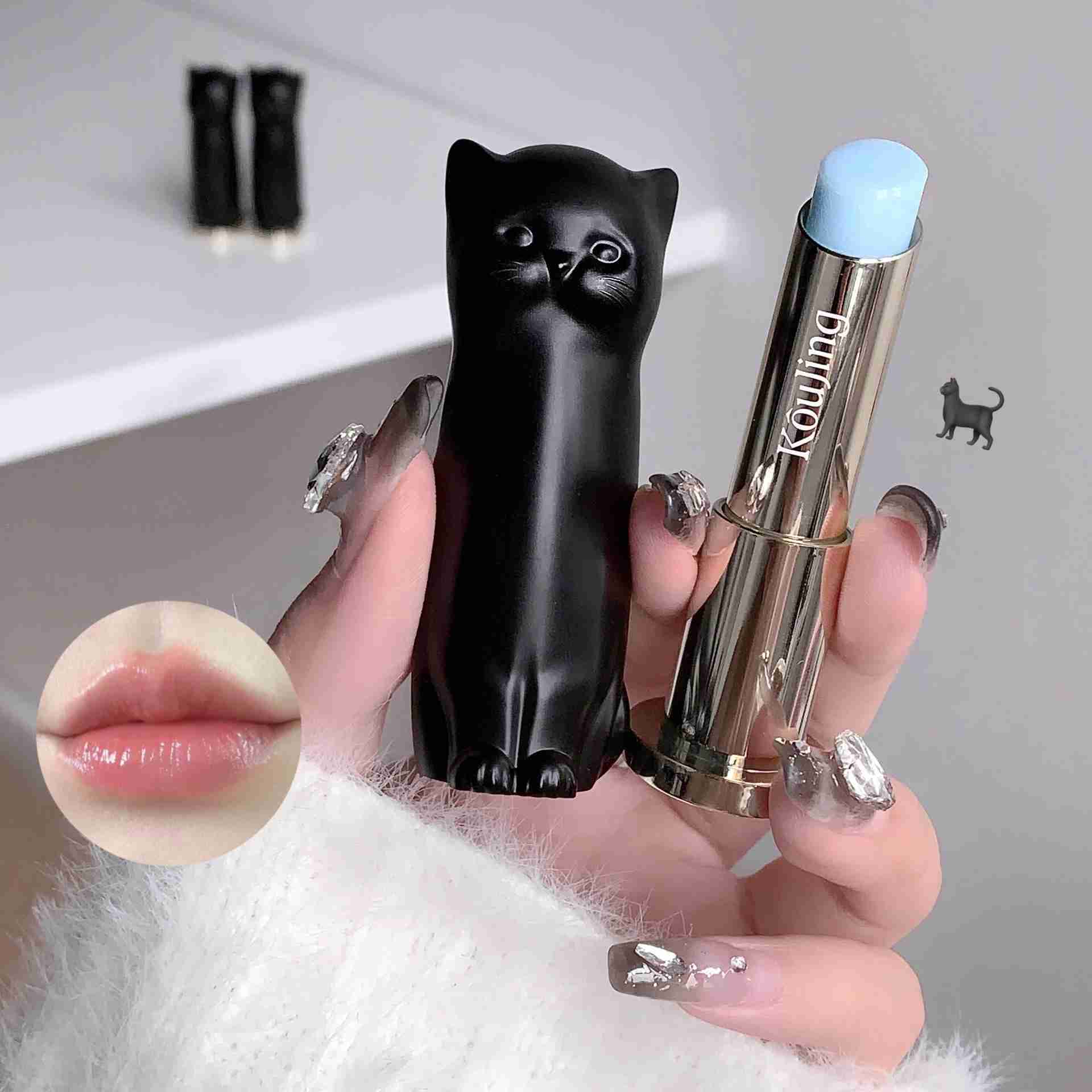 3 sets/5 sets of black and white cat lipstick to prevent dryness remove fading of dry skin moisturize lip lines and take care of student skin W240810