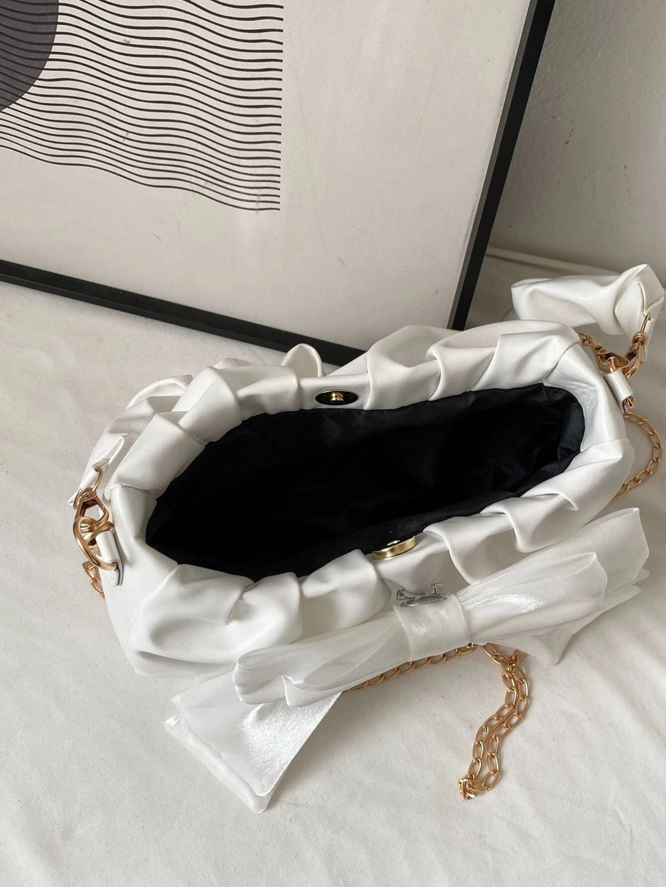 Cute Kawaii Moire bow decoration Ruched bag lightweight business casual handbag womens fashionable shoulder 240809Z