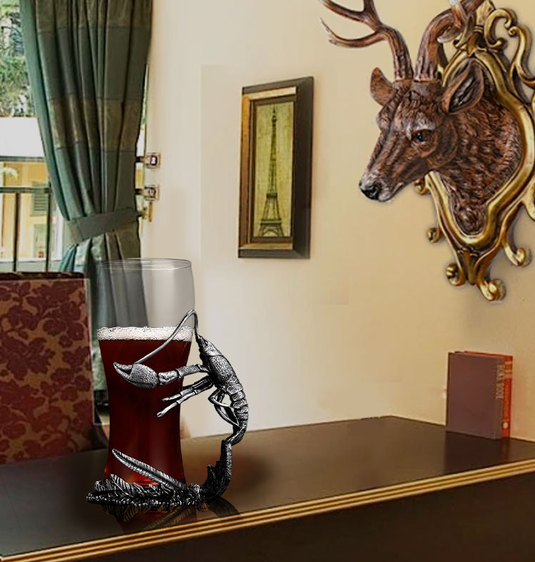High-end creative personality Lobster glass beer high-end process brewing glass capacity