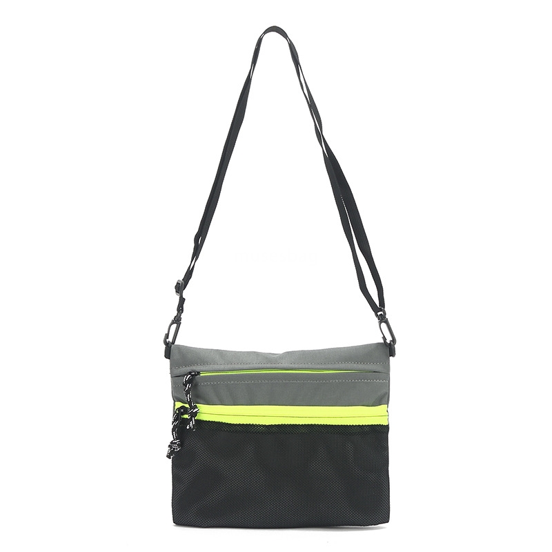 Men's bag advanced sense waterproof crossbody bag leisure sports large capacity shoulder bag small skew satchel wholesale