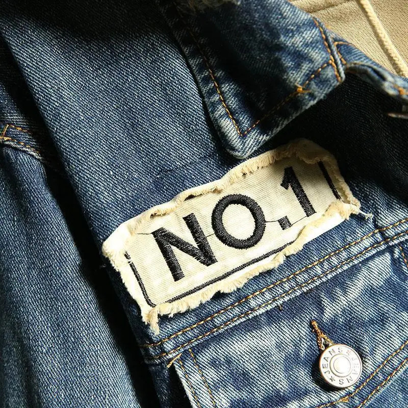 Mens Denim Jacket Patch Vintage Blue Male Jean Coats Ripped with Hole Washed Low Cost of Fabric Winter Outerwear Size L Y2k G 240816
