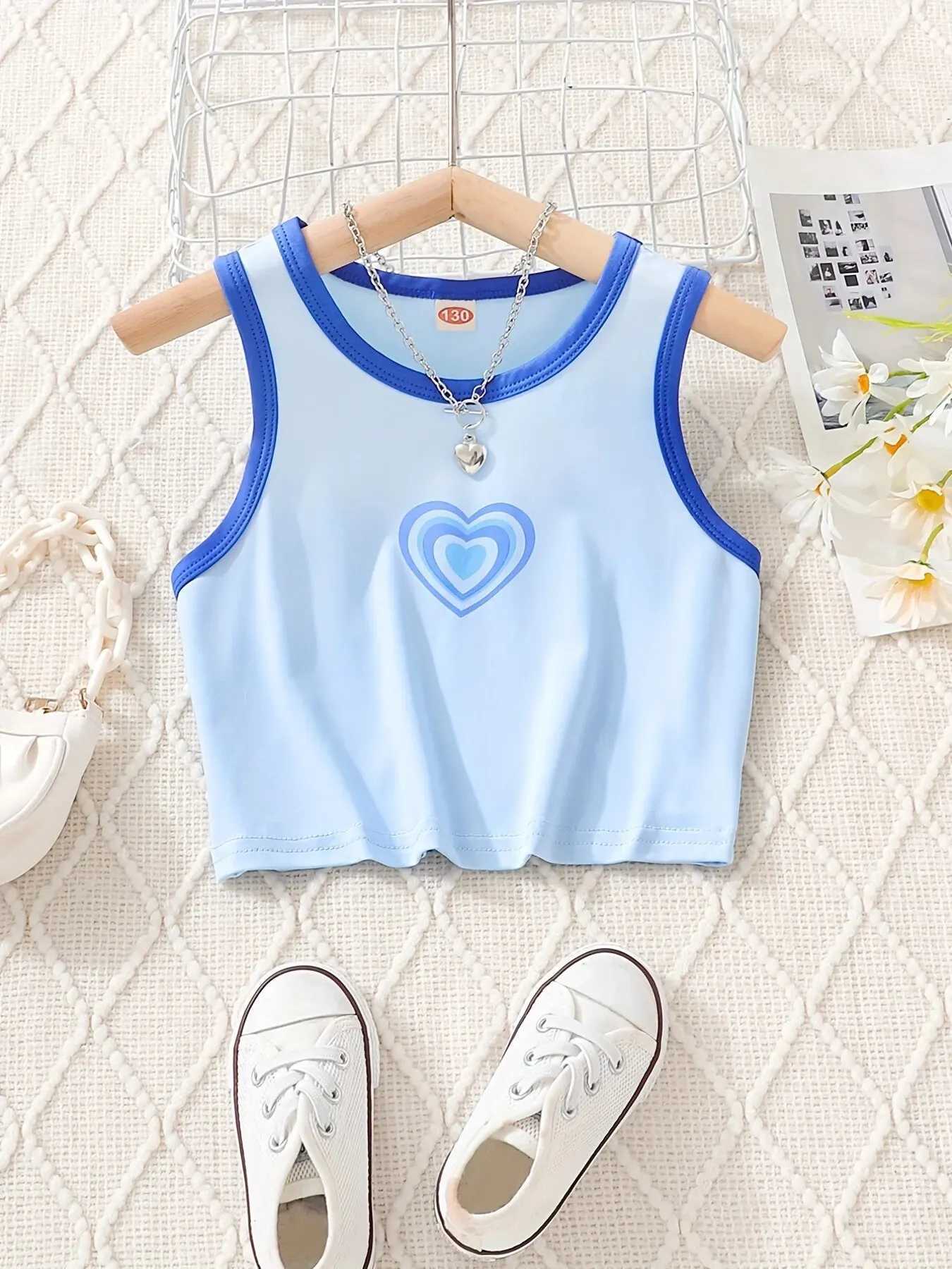 Girls summer love print sleeveless round neck contrasting vest suitable for Versatile basic style for both exterior and interior wear W240809