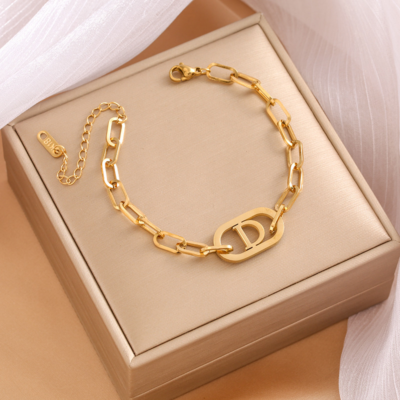 Good Lucky Clover Letter D Charm Bracelet Jewelry for Women Gift