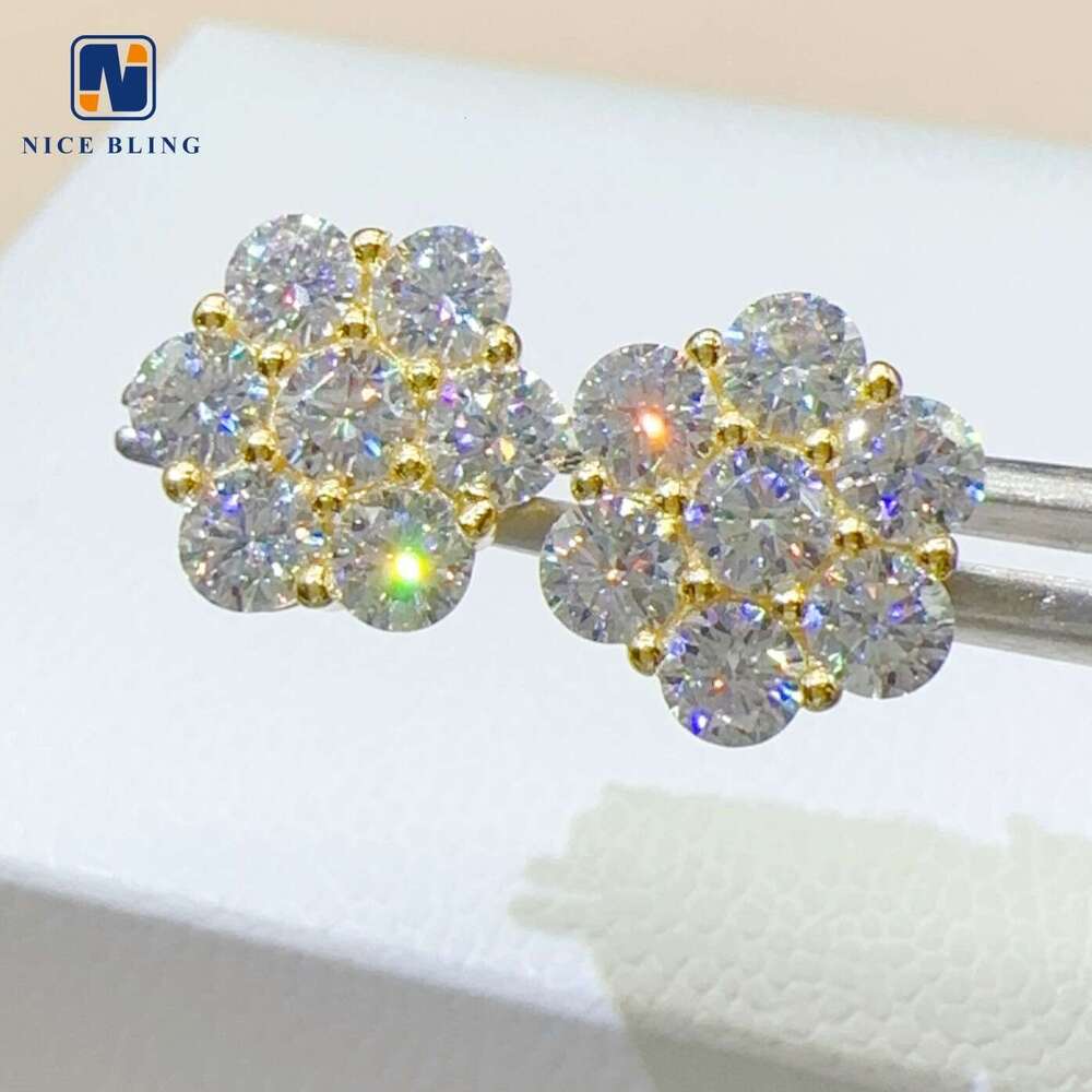 Cluster wer Design Dia Earrings Men Hiphop Sterg Sier Moissanite Ear Stud For Women