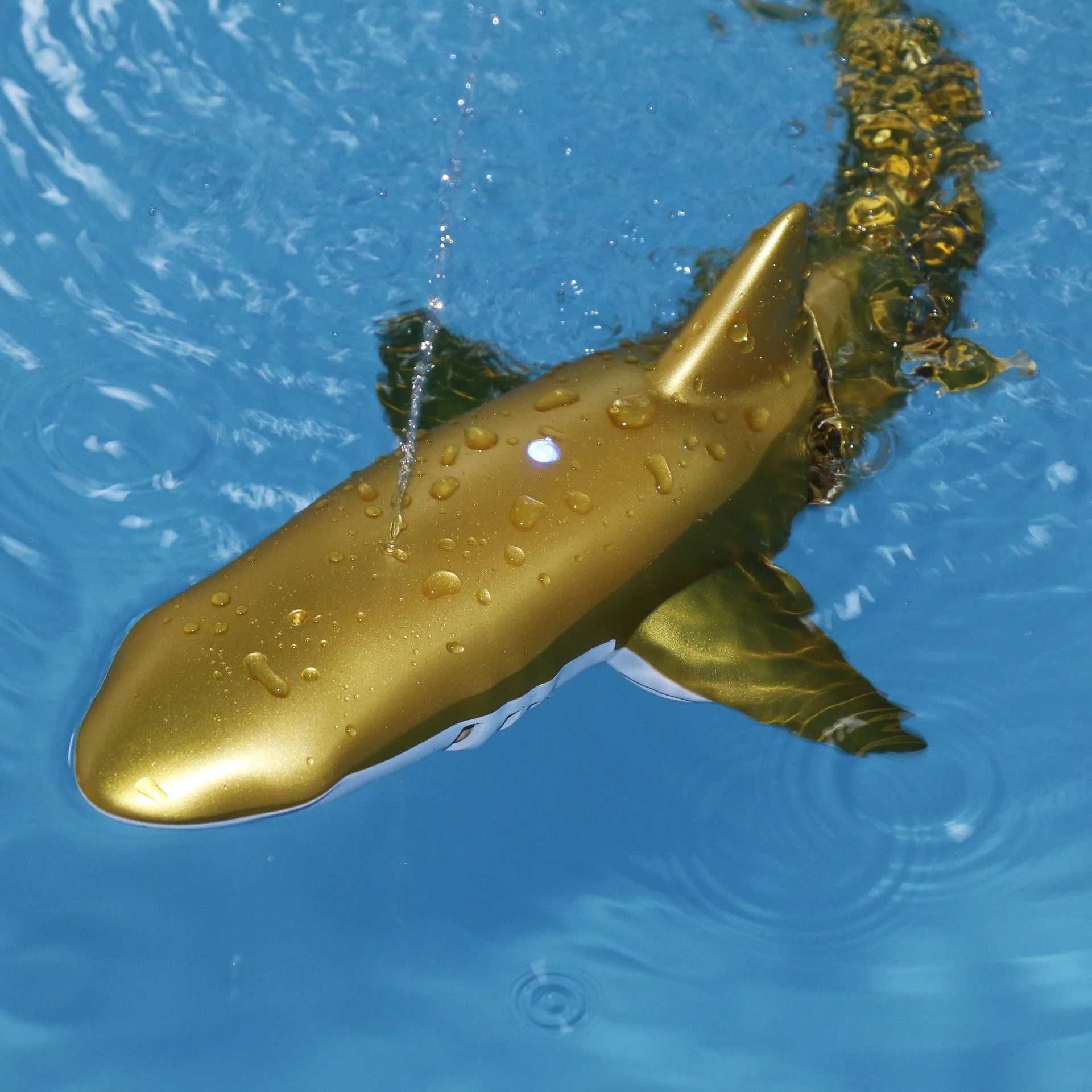 Remote Control Sharks Toy for Boys Kids Girls Rc Fish Animals Robot Water Pool Beach Play Sand Bath Toys 4 5 6 7 8 9 Years OldY240810