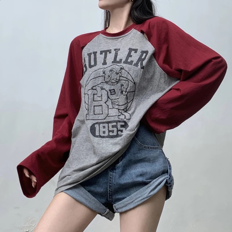 Womens fashion retro letter printing patch work hollow oversized T-shirt casual street wear Y2K O-neck long sleeved top Ropa De Mujer 240826