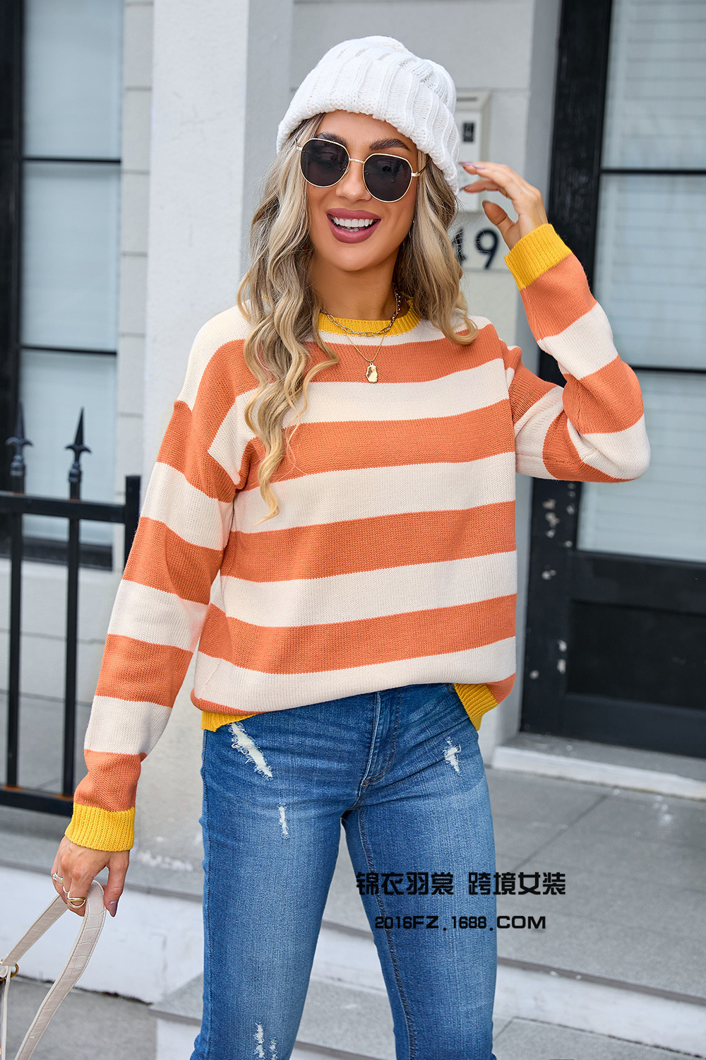 Autumn/winter New Large Womens Sweater Flower Long Sleeve Round Neck Knitted Sweater Womens Fashion Trend