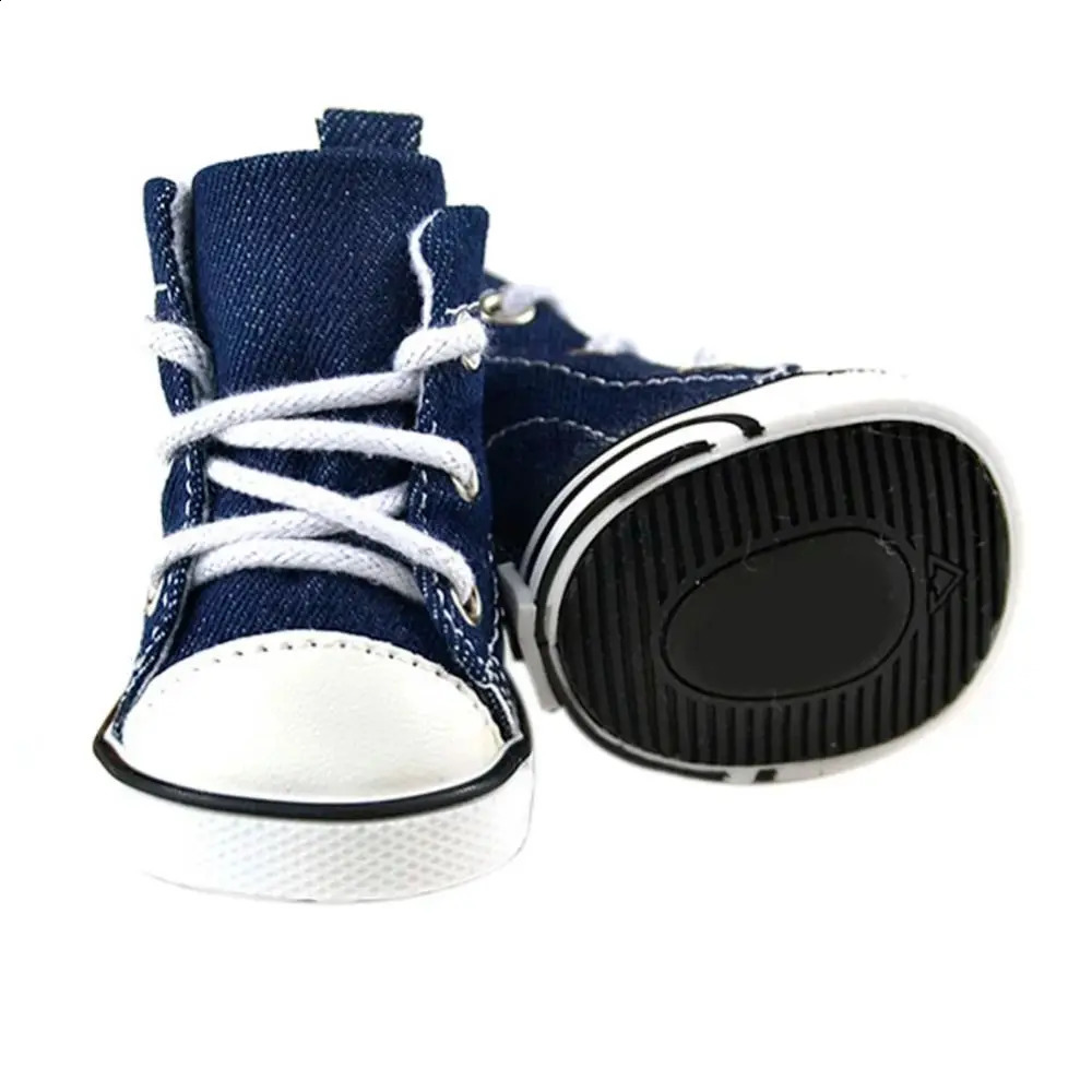 High quality 4pieceset pet shoes with adjustable drag waterproof puppy boots cute dustproof supplies 240809