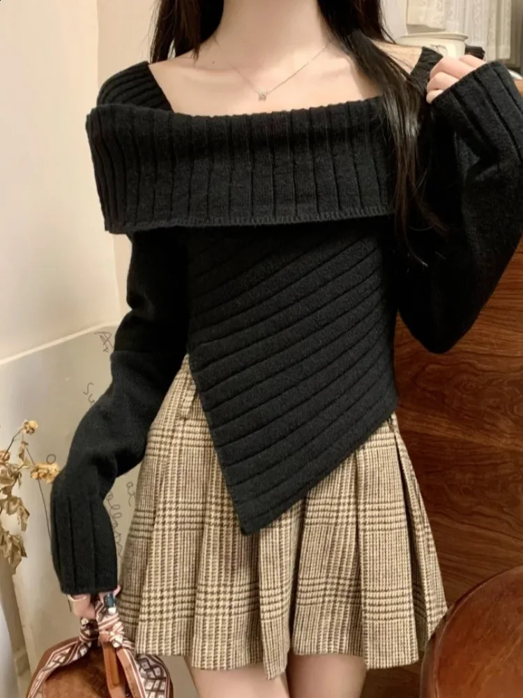 Women Black Gothic Knitted Torn Pullover Sweater Harajuku Korean 90s Y2k Long Sleeves Jumper Sweaters Emo Vintage 2000s Clothes 240812