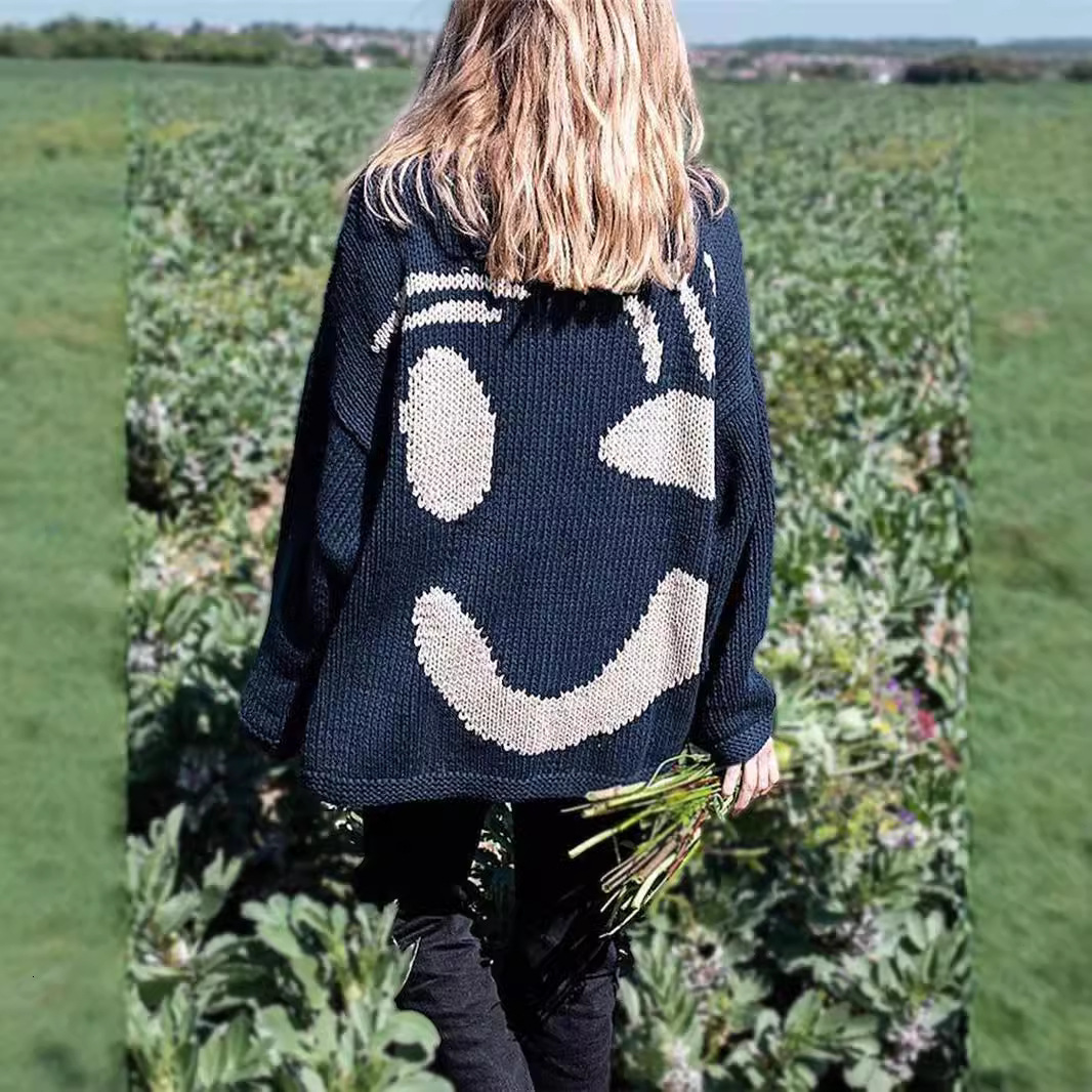 New Smiley Face Contrasting Color Loose Slimming Round Neck Knitted Sweater Womens Top