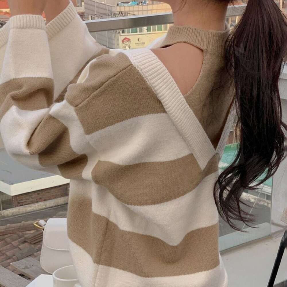 Striped soft sticky for women with a niche design, autumn and winter new loose off shoulder knitted sweater dongdumaoyi