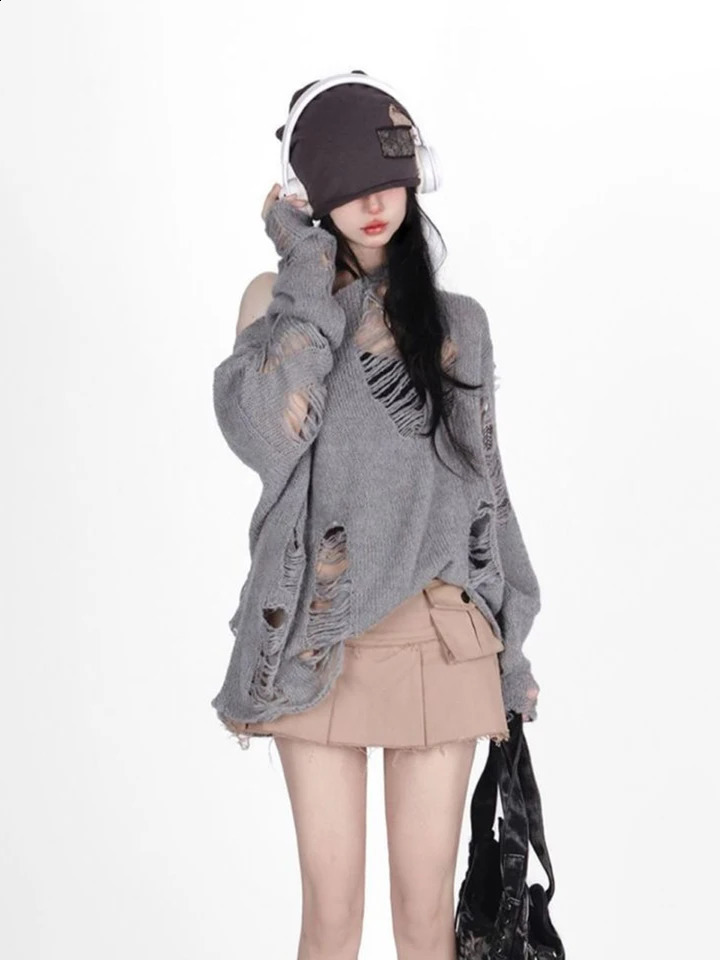 Zoki Hip Hop Hole Sweater Women Streetwear Hollow Out Y2K Jumpers American Retro Long Sleeve Lazy Wind Loose Harajuku Lady Tops 240812