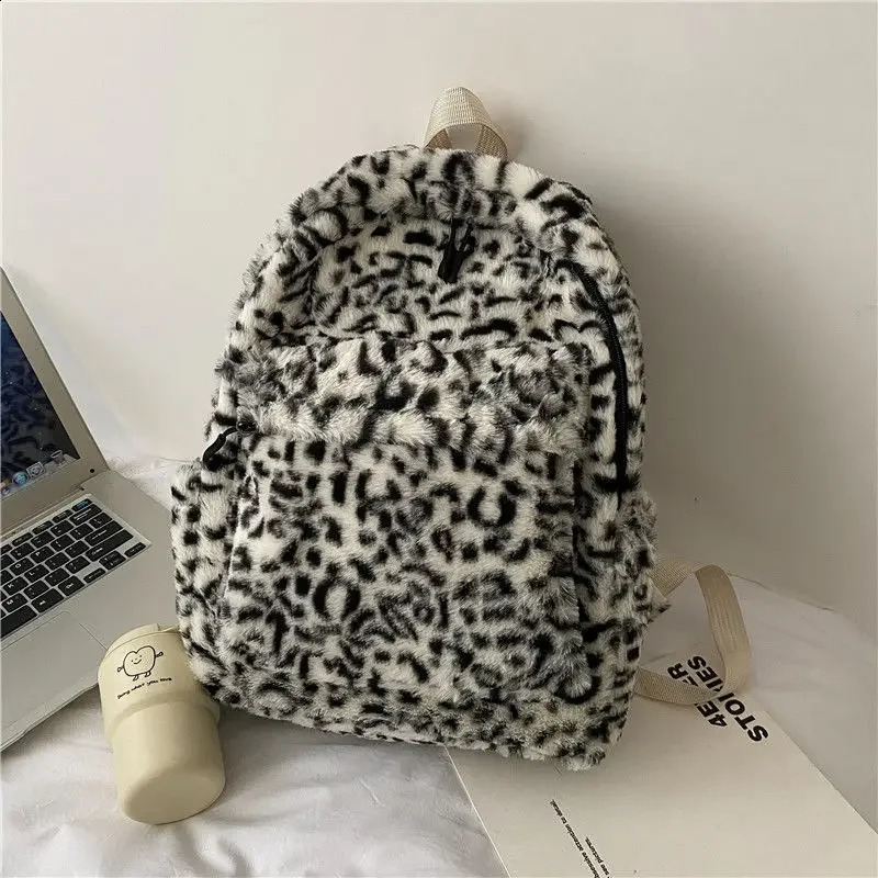 Personality Fashion Leopard Fluffy Rucack Y2k Preppy Casual Haruku Backpack High-capacity Vintage Grunge Students Schoolbags 240806 df6c