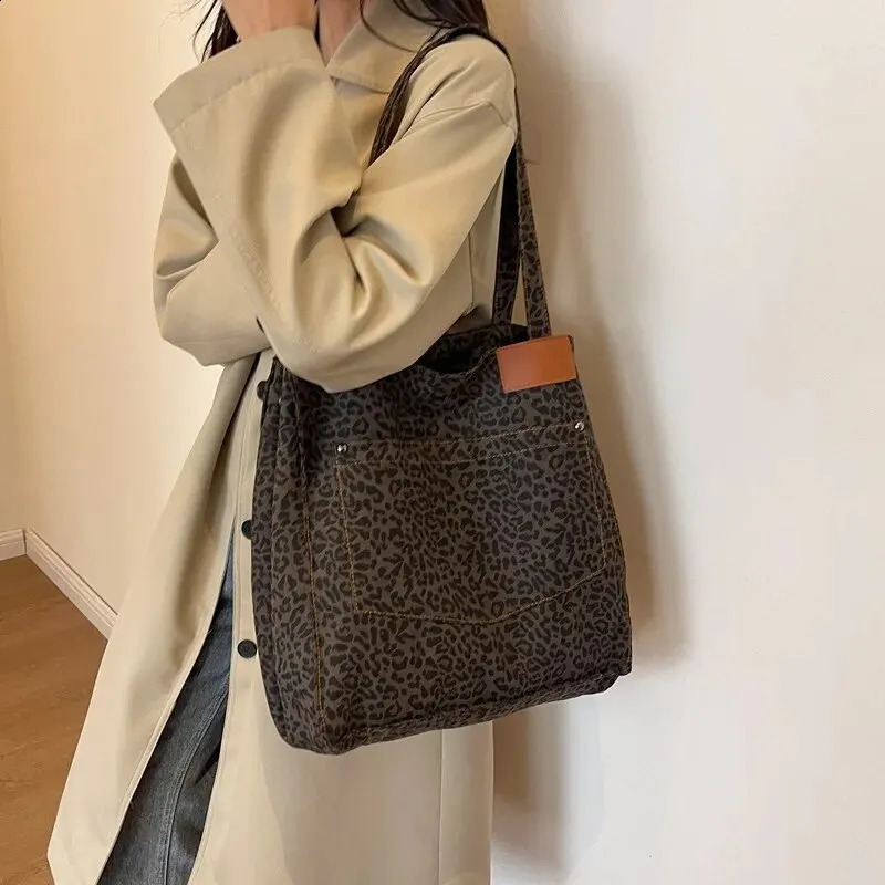 Leopard Pattern Tote Bag Vintage Canvas Shoulder Fashion Big Capacity Handbag For School Work Shopping y240816