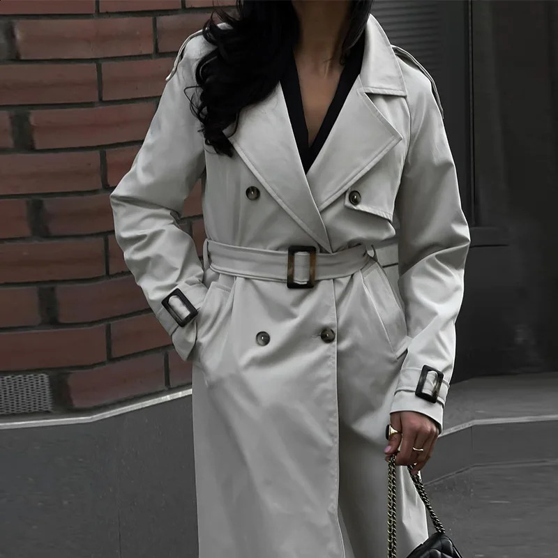 Trench coat womens double perforated autumn British style windbreaker with belt ultrathin jacket casual long 240826