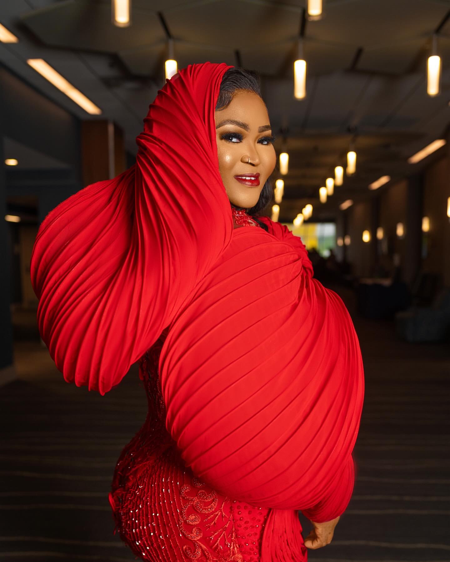 2024 Plus Size Red Mermaid Prom Dress Lacefull Promdress Stylish Vintage Evening Formal Party Second Reception Birthday Engagement Gowns Dresses ZJ74