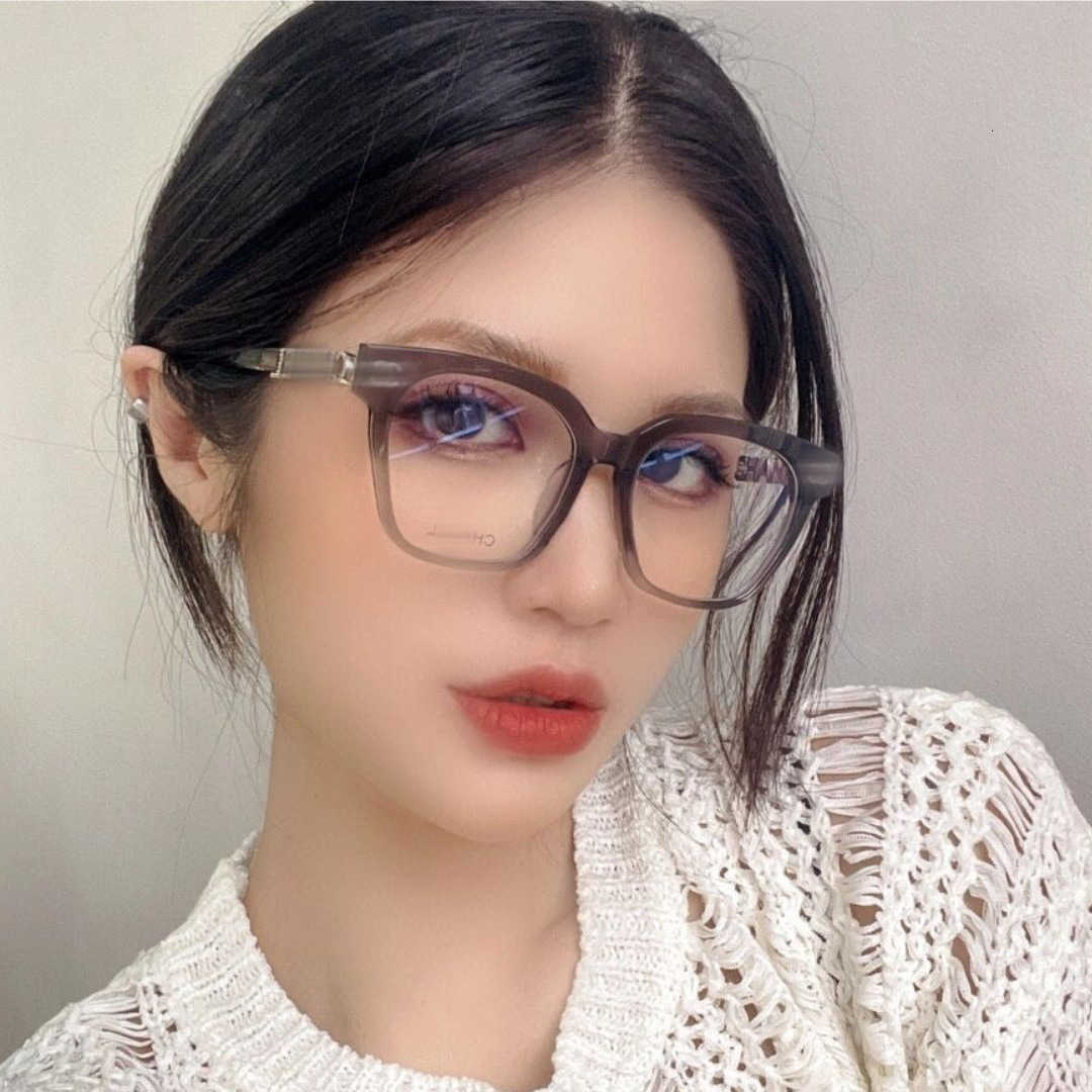 Classic designer CH Top quality 23 new 0748 glasses frame with the same model of bare face large slimming effect flat lenses myopia
