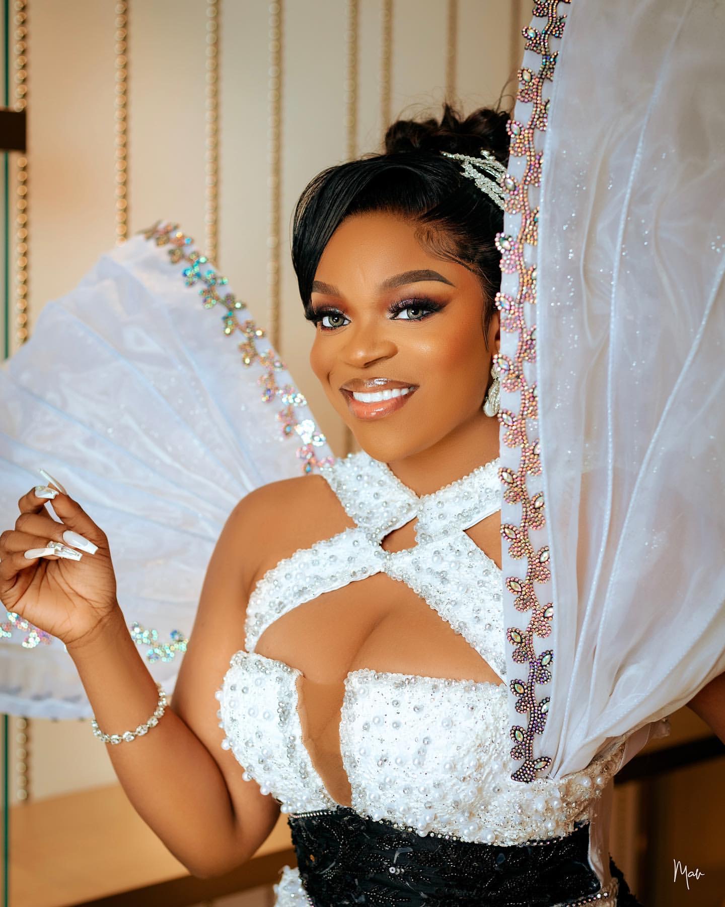 2024 Plus Size White Mermaid Prom Dress Satin Promdress Crystals Pearls Stylish Evening Formal Party Second Reception Birthday Engagement Gowns Dresse