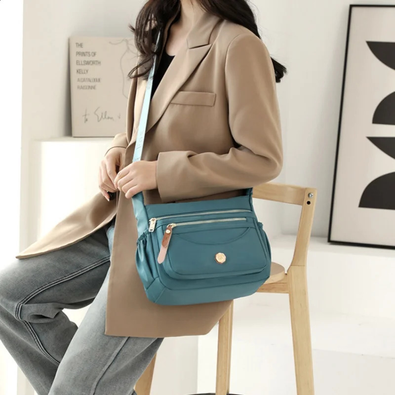 Women Nylon Shoulder Bag MultiPockets Crossbody Fashion Handbag Adjustable Strap Ladies Waterproof Messenger Satchels 240810